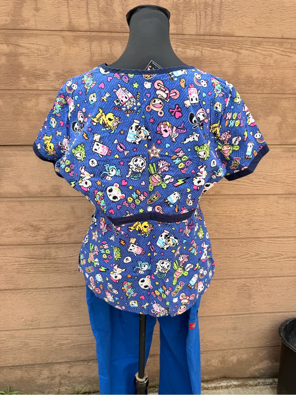 Women's Tokidoki scrub top Printed and Royal Blue Pants set - Picture 3 of 11